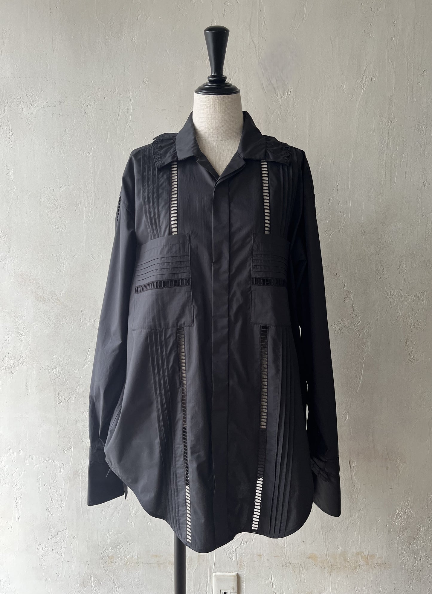 JUN MIKAMI - CUT RAFFLE SHIRT