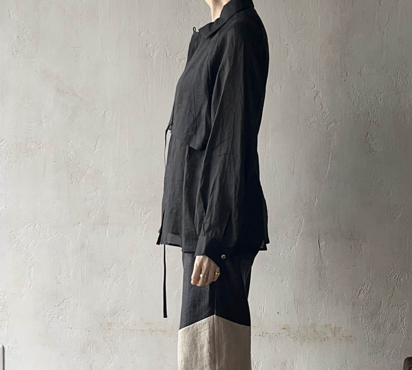 AS YET UNNAMED. - raglansleeve oversized shirts