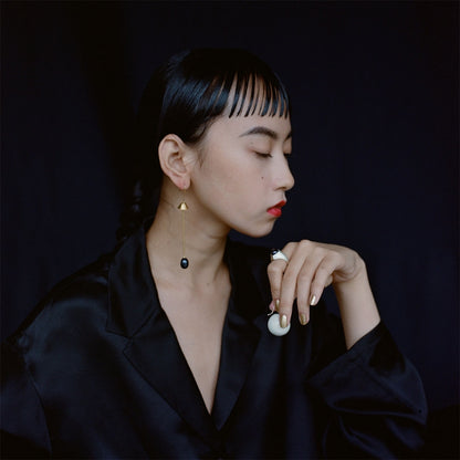 R.ALAGAN - LAMP EARRING