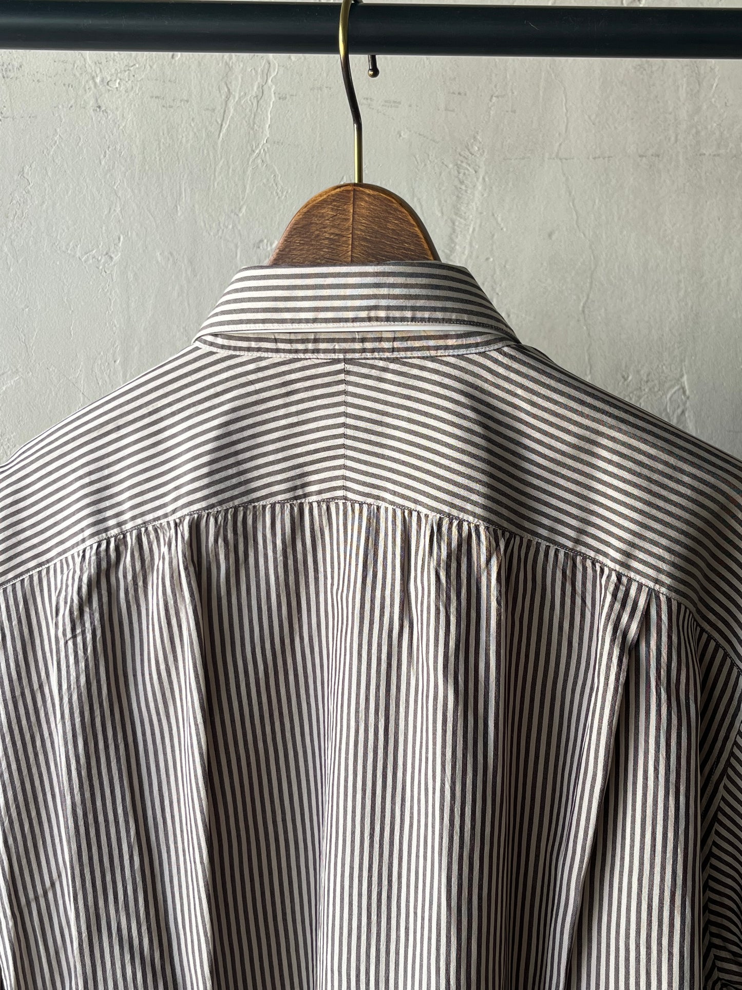 MAATEE&SONS - FAT CHARLES bordeaux stripe