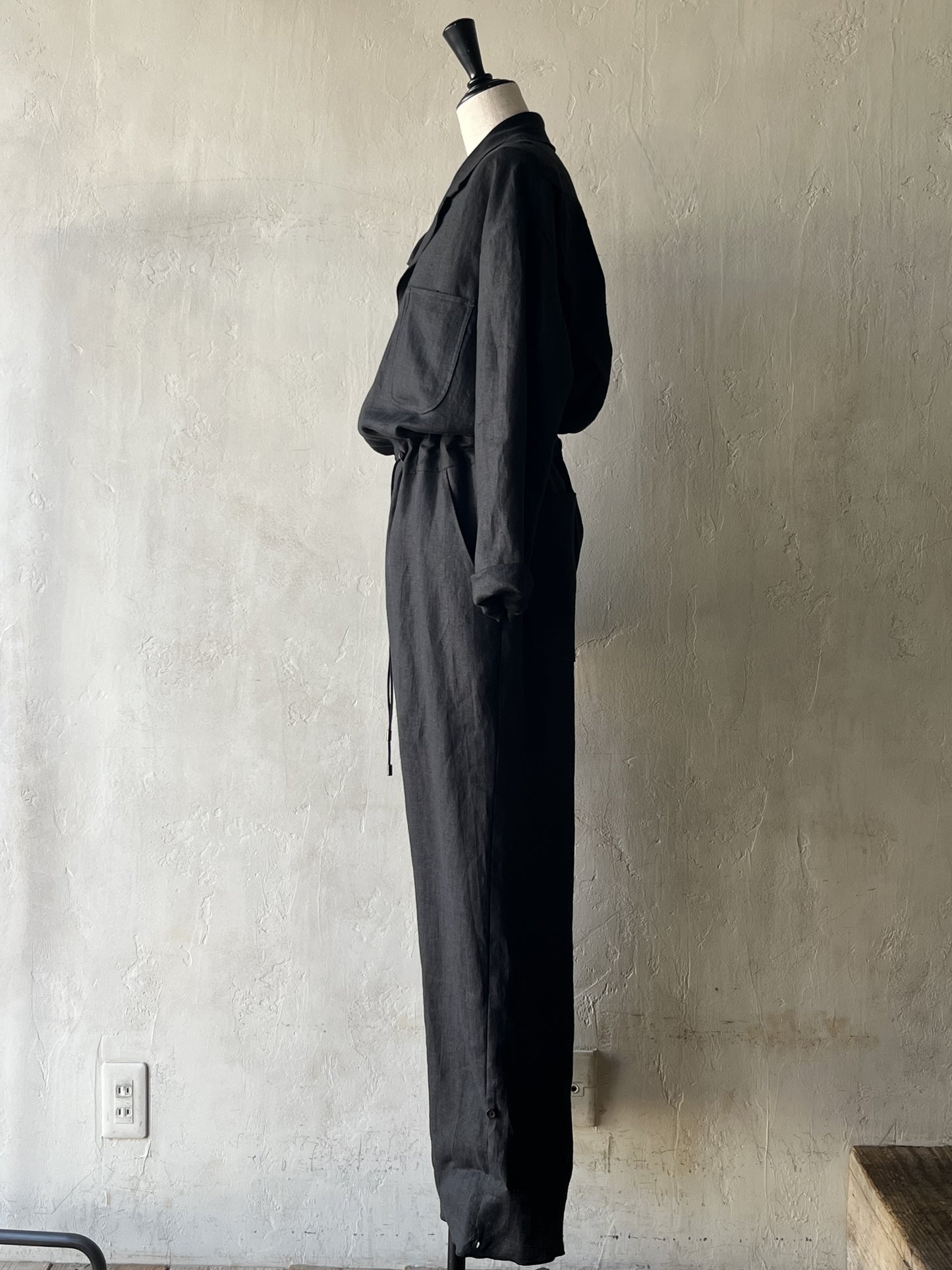 wonderound - LINEN WORKSUIT EMBROIDERY