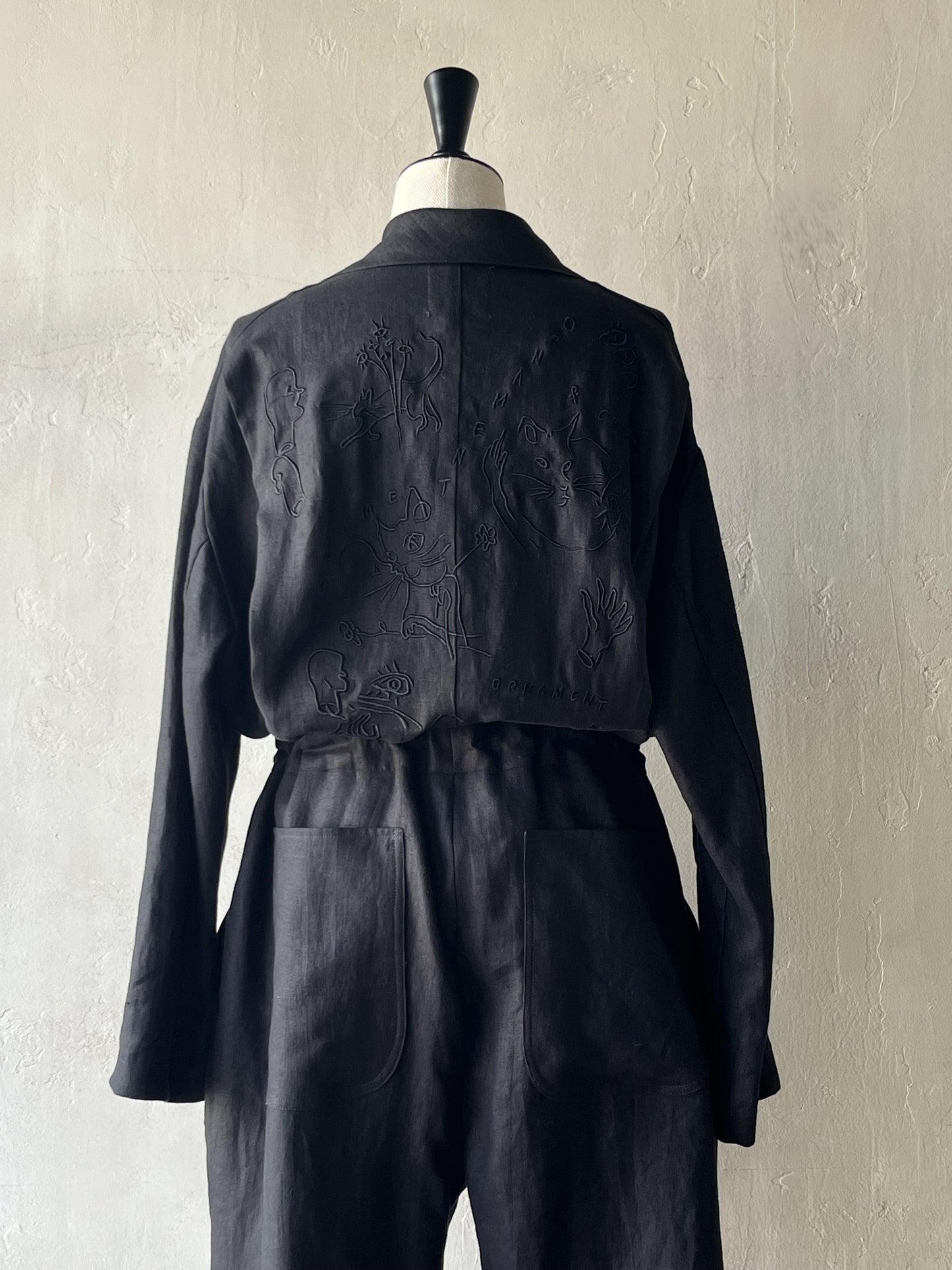 wonderound - LINEN WORKSUIT EMBROIDERY