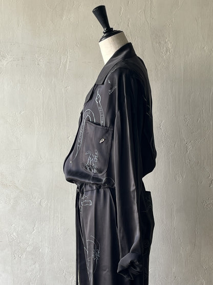 wonderound - SILK WORKSUIT HAND DRAWING