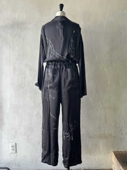 wonderound - SILK WORKSUIT HAND DRAWING