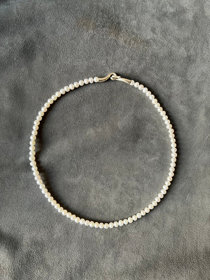 R.ALAGAN - BABY PEAL COLLAR