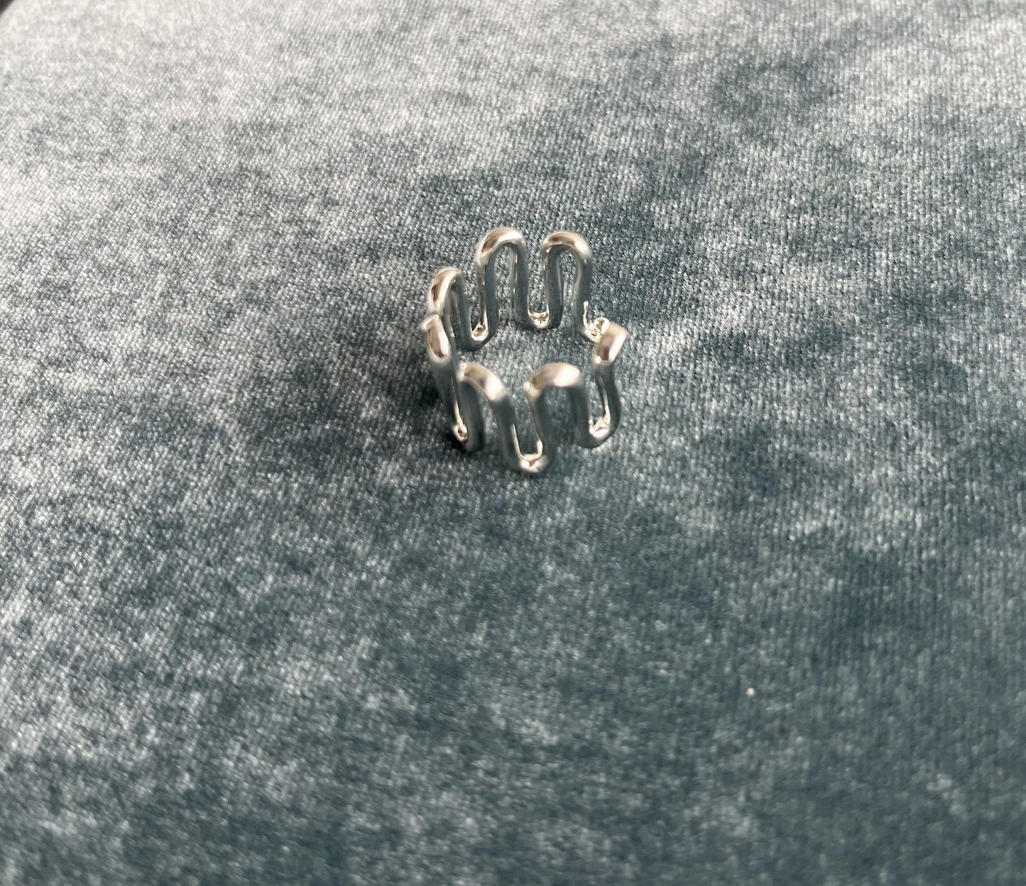 R.ALAGAN - FICKLE RING