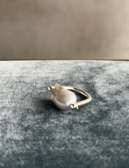 R.ALAGAN - DISTORTED PEARL RING