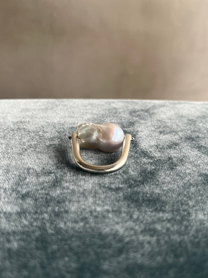 R.ALAGAN - DISTORTED PEARL RING