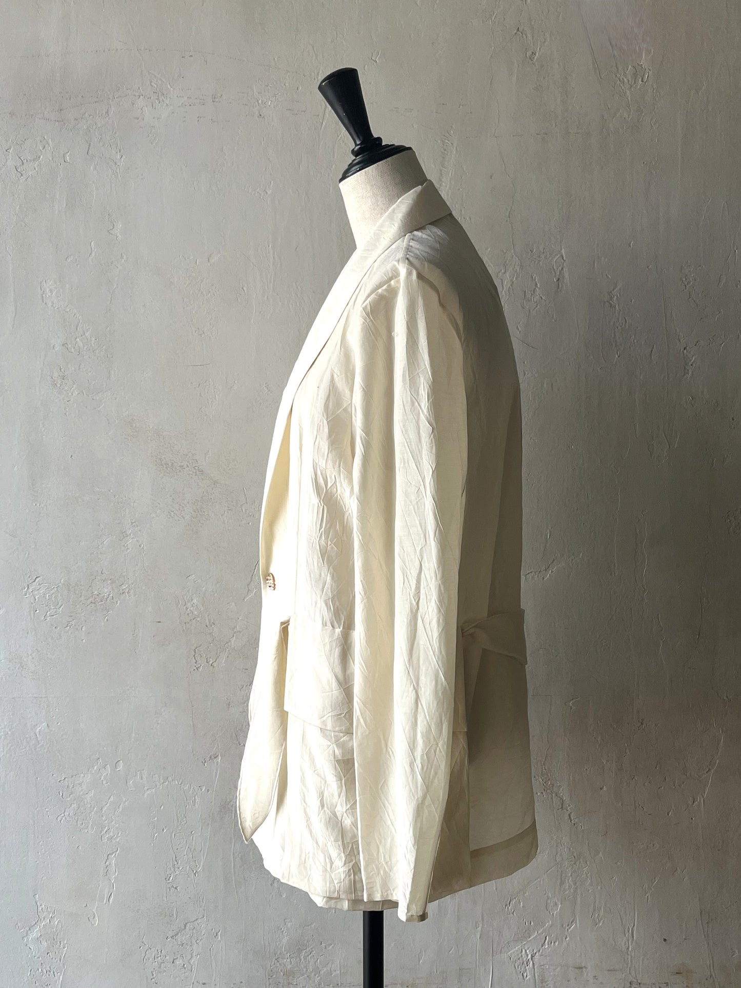 AS YET UNNAMED. - tailored shirts jacket