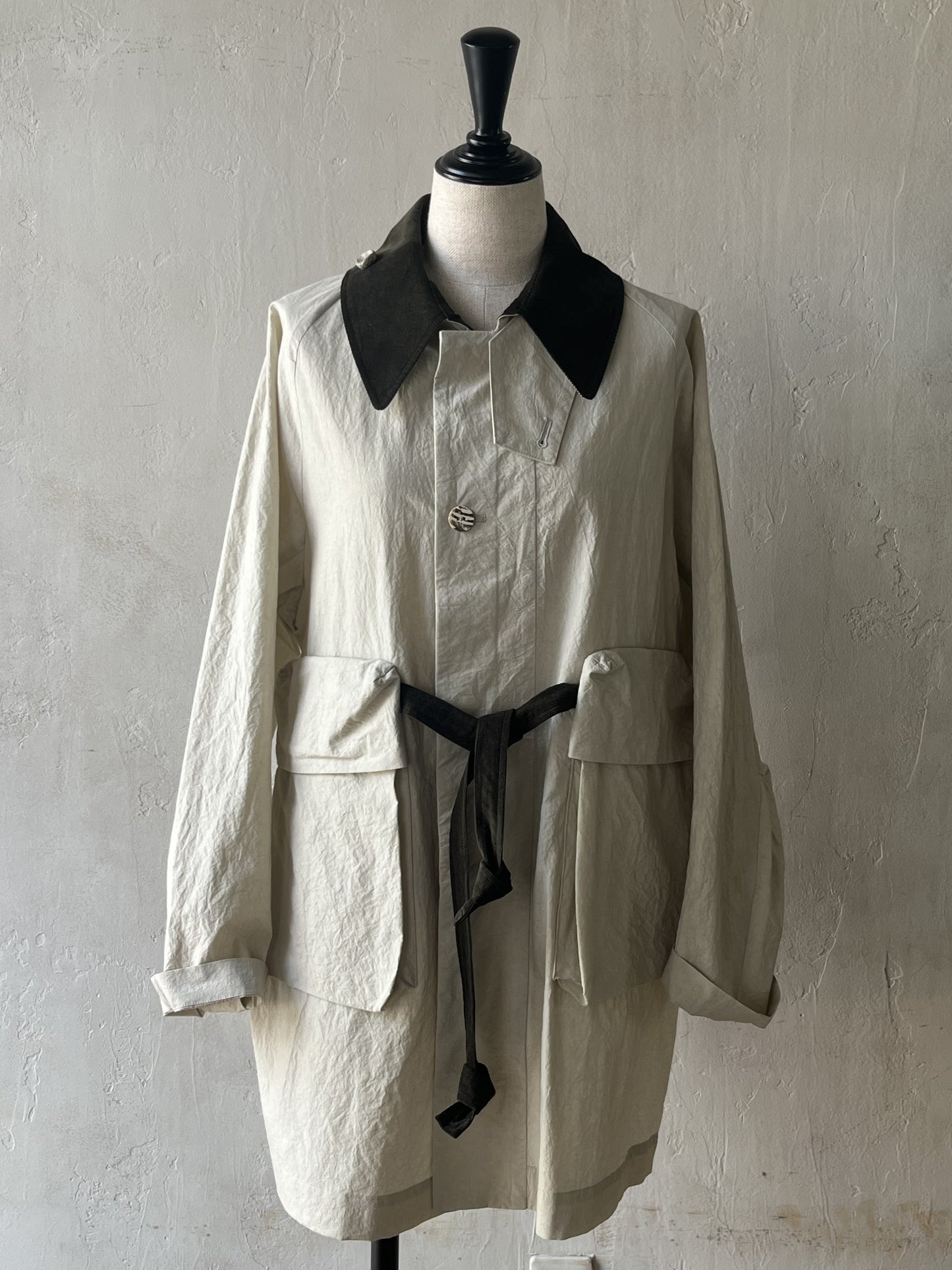 AS YET UNNAMED. - studio work coat
