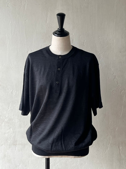 BATONER - CHOMA HENLEY NECK SHORT SLEEVE